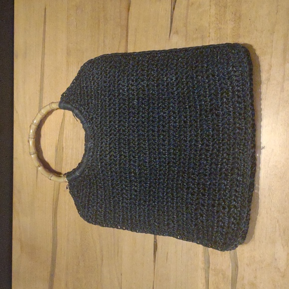 Scale Crochet‎ Navy Blue With Butterfly And Wooden Handles Handbag - Picture 4 of 5